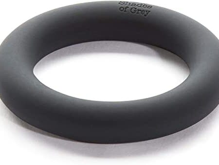 Fifty Shades of Grey A Perfect O Cock Ring - Smooth Stretchy Silicone Penis Ring - Small & Lightweight - Waterproof - Black