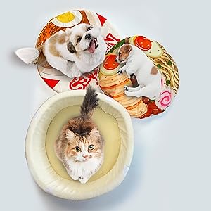 Taking the three components of the pet bed apart allows three animals to use it at the same time.